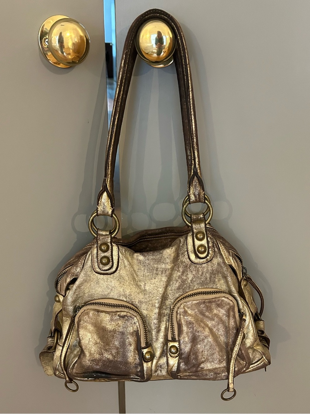 Linea Pelle vintage Y2K distressed brass leather purse